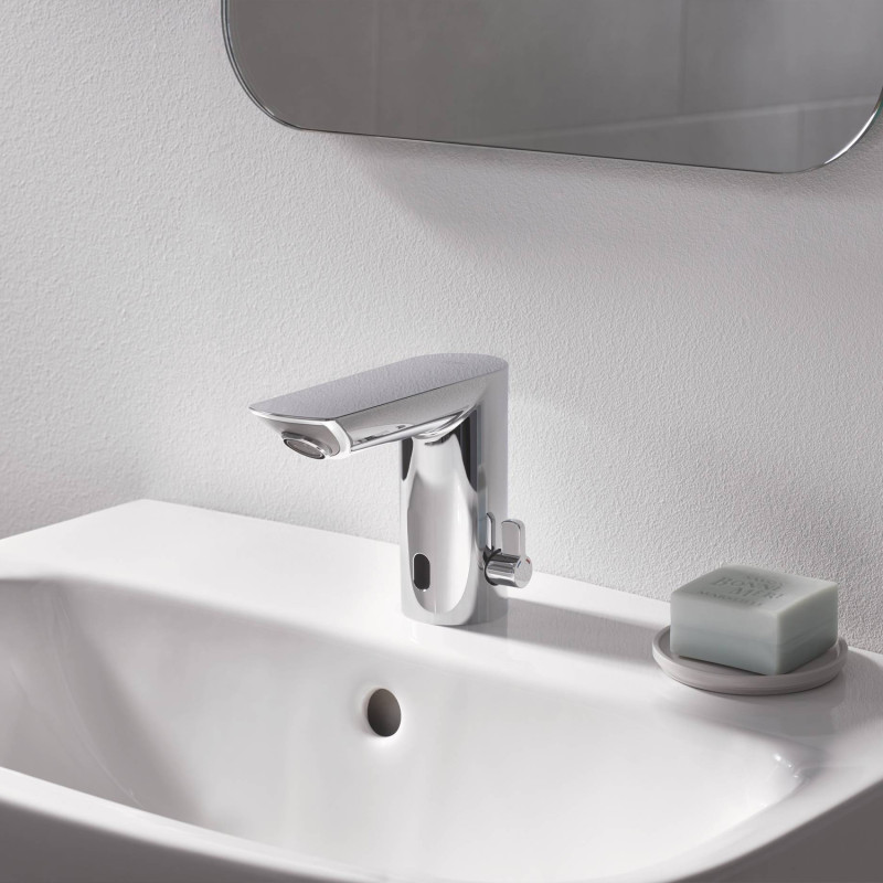 Змішувач безконтактний для раковини Grohe Bau Cosmopolitan E 36451000