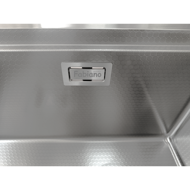 Нержавіюча мийка TOP Center 57 Celldecor