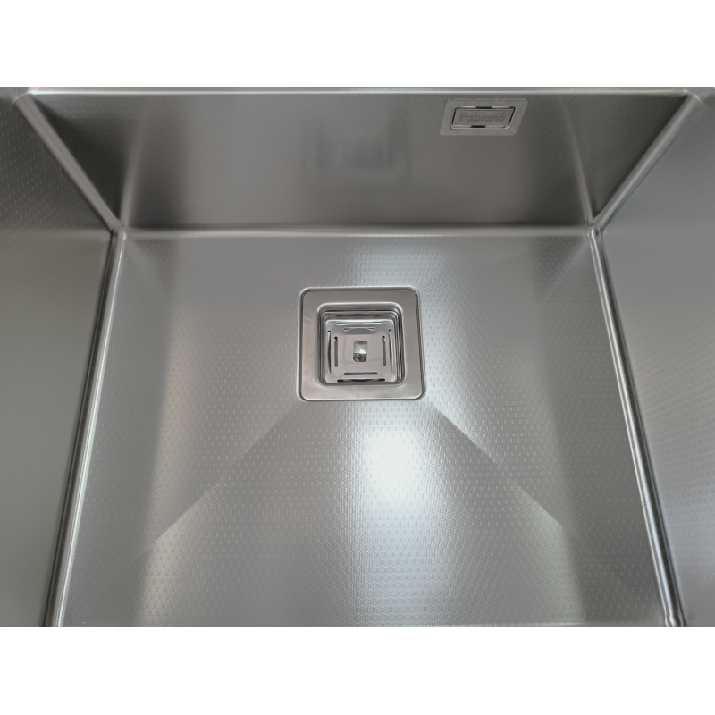 Нержавіюча мийка TOP Center 57 Celldecor